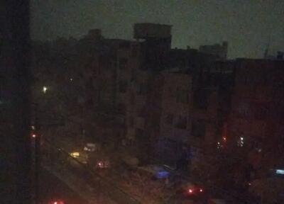 بارش برف باعث قطعی موقت برق در بخشی از مشهد شد