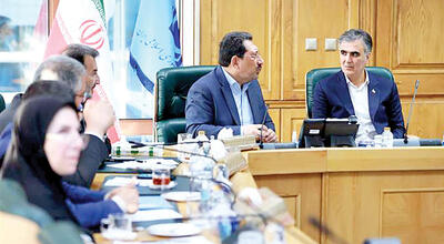  عمق ارزی تالارهای تجاری