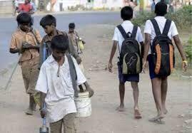  تصویری تامل برانگیز از دهلی‌‌نو/ جنوب اتوبان چمران در تهران نیز همین وضعیت را دارد!+ عکس