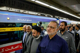 تحویل اولین رام قطار چینی برای ورود به متروی تهران/ ۵۷ اتوبوس دوکابین دیزلی به گمرک￼ - سایت خبری اقتصاد پویا