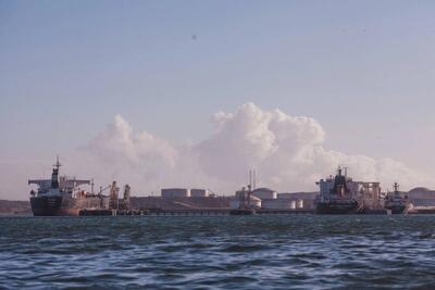 اعلان جنگ ترامپ به ونزوئلا: این نفت ماست که مادورو دزدیده!