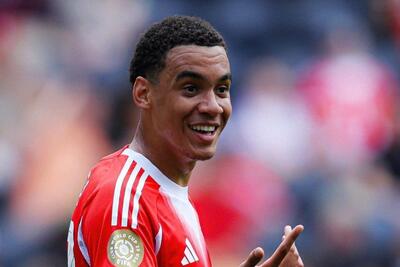 بازگشت جمال موسیالا پس از ۵ ماه به تمرینات بایرن‌مونیخ