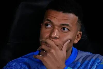 غیبت بحث برانگیز امباپه در تیم منتخب سال