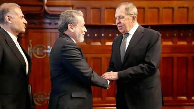 امضای سند همکاری بین عراقچی و لاوروف