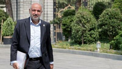 میدری: برنامه دولت برای افزایش حقوق کارگران بررسی می‌شود