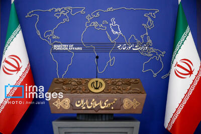 وزارت امور خارجه ایران اقدامات غیرقانونی آمریکا علیه ونزوئلا را محکوم کرد