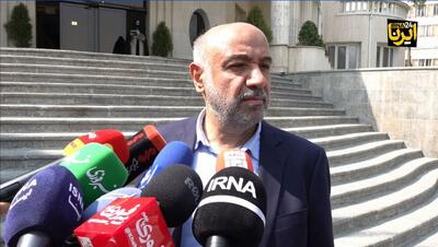 برنامه دولت برای افزایش حقوق کارگران بررسی می‌شود/ بازگشت ریل‌باس‌ها به خط ورامین - تهران