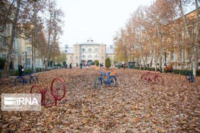 «پاییز-برگ» با تاکید بر ارتباط میان انسان و طبیعت افتتاح شد