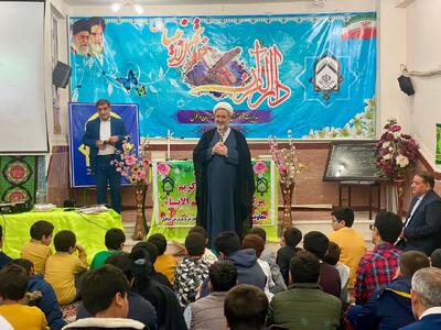  امام جمعه دزفول: پرورش فرزندان قرآنی برای پایداری تمدن اسلامی ضروری است