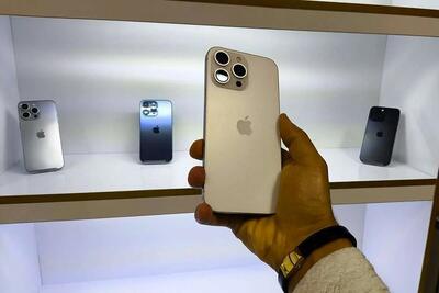 قیمت روز گوشی سامسونگ و آیفون چهارشنبه ۲۶ آذر ۱۴۰۴