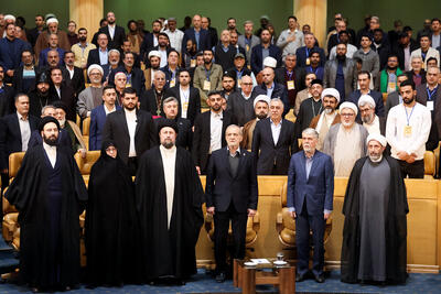 پزشکیان: امام پیام‌آور وحدت و انسجام بود 