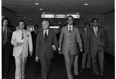 نمایندگانی که از نمایندگی خود خبر نداشتند؛ سازوکار انتخابات در نظام پهلوی