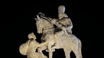  مجسمه والرین از میدان انقلاب جابه‌جا شد! - کلبه سرگرمی