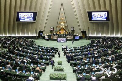 تا وقتی این نماینده های مجلس را داریم که به راحتی دروغ می گویند و تهمت می زنند چه نیازی به دشمن؟ - مجله اینترنتی کولاک