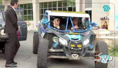 آفرودسواری در حیاط صداوسیما و خنده های خانم مجری! | ویدئو - مجله اینترنتی کولاک