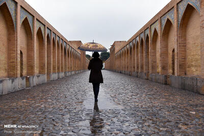هوای اصفهان بارانی و سالم است