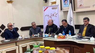  سیاست‌های ارزی موجود در تضاد با تولید و صادرات است