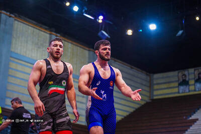 تغییر در نتیجه لیگ برتر کشتی فرنگی - پارس فوتبال