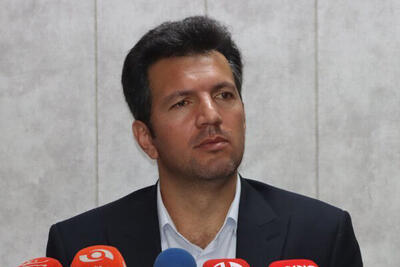 شادی: مربیان روس در ایران می مانند/ اردوها با آرامش ادامه دارد - پارس فوتبال