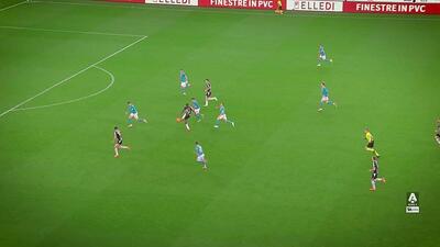 ویدیو| گل مهارنشدنی اکلنکمپ به ناپولی از تمام زوایا/ نگاهی متفاوت به این اثر هنری! - پارس فوتبال