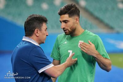 دمبله گزینه محبوب نماینده‌های ایران در The Best؛ جهانبخش به مربی‌اش رأی داد - پارس فوتبال