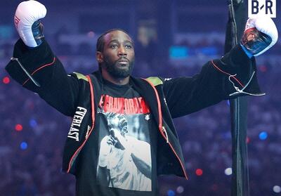 پادشاه شکست‌ناپذیر رینگ بوکس، بازنشسته شد - پارس فوتبال