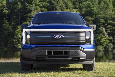 پایان تولید فورد F150 لایتنینگ برقی و جایگزینی با مدل جدید بردافزا - پدال