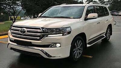 کشف خودروی لوکس سرقتی با پلاک جعلی در تهران / لندکروز میلیاردی توقیف شد