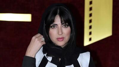  از سر تا پا مشکی را به شیوه هلیا امامی بپوشید و به سادگی خاص باشید / خرم سلطان ایرانی بازهم با این استایل جنجالی شد