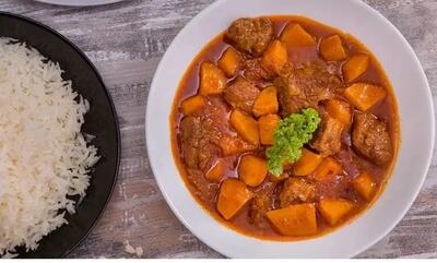  خورشت «به» با ماهیچه ؛ غذای مجلسی شب یلدا