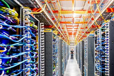  آمازون در حال مذاکره برای سرمایه‌گذاری در OpenAI است