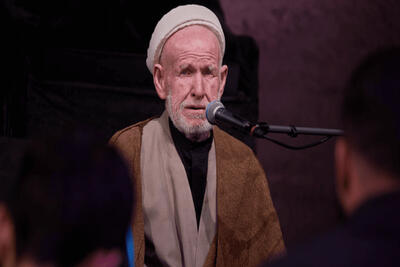 مداحی حاج ناصر کاظمی در مسیر روضه با موتور + فیلم