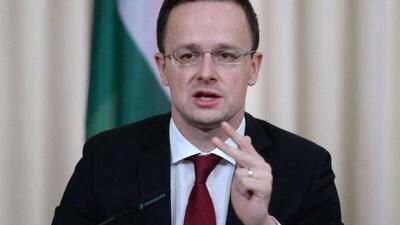 وزیر خارجه مجارستان ‌گفت که رهبران اروپایی علاقه‌ای برای برقراری صلح در اوکراین ندارند