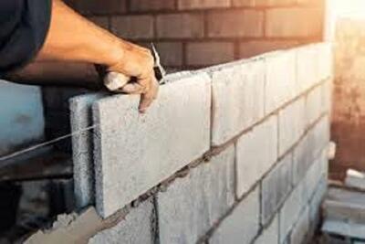 هزینه تولید در حال انفجار؛ قیمت‌ها راکد/ شوک جدید سیمان و گچ به سازندگان