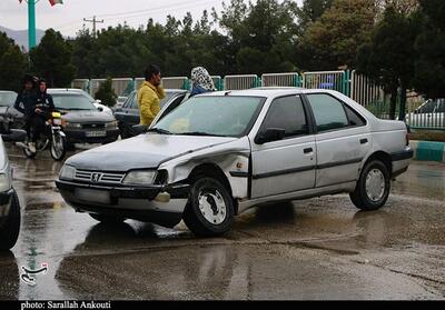 ثبت 150 تصادف خسارتی در نخستین ساعت آغاز بارندگی در شهر کرمان - تسنیم