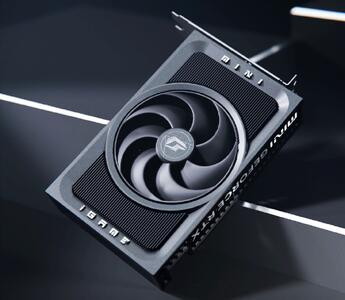  شاهکار مهندسی «کالرفول»: قدرت ۲۵۰ واتی RTX 5070 در بدنه‌ای ۱۸ سانتی‌متری