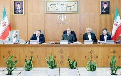 تاکید پزشکیان بر تسریع در اجرای قرارداد توسعه میدان نفتی آزادگان