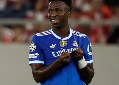 رسمی: رئال نشان قهرمانی را تحویل داد