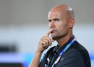 جانشین احتمالی مورایس، مربی نام آشنای هلندی