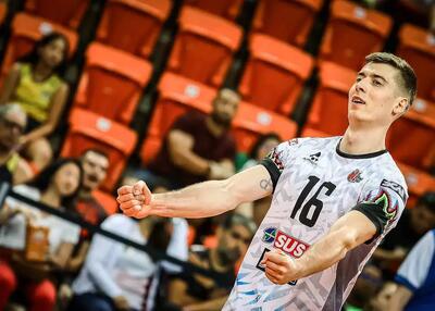 ژاپن کهکشانی‌ترین تیم جهان را تا مرز نابودی برد!