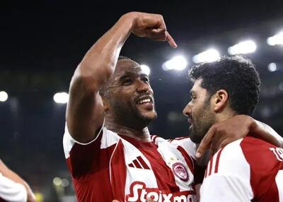 طارمی بدون ایوب روی نیمکت