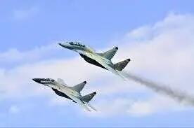 فوری/ آغاز جنگ آمریکا و ونزوئلا/پنج جنگنده آمریکایی در نزدیکی مرز ونزوئلا