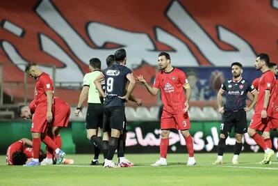 گزارش زنده: تراکتور 0 - پرسپولیس 0