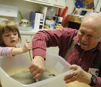  ابتکار فرانسوی‌ها برای کاستن از خلاء تنهایی در پیری