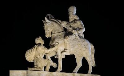 «والرین» در معرض دید دیپلمات‌ها و سفرای خارجی دوباره زانو زد