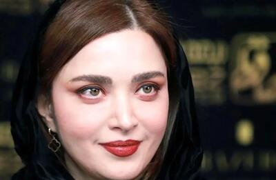 نگاه روز | استایل متفاوت بهنوش طباطبایی با تم زنبور عسل