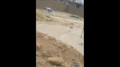 سیل ناگهانی در قشم پس از تخریب سد خاکی + فیلم