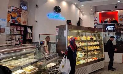 رئیس اتحادیه قنادان تهران: تقاضای شیرینی در مقایسه با سال گذشته تقریبا نصف شده