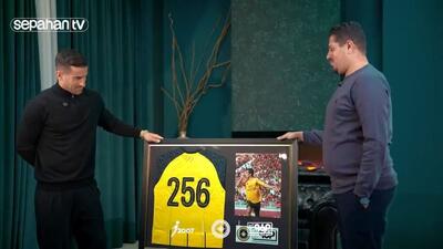 ماجرای شادی گل اشتباهی احسان حاج صفی