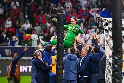 دروازه‌بانی که تبدیل به قهرمان پاری سن ژرمن شد